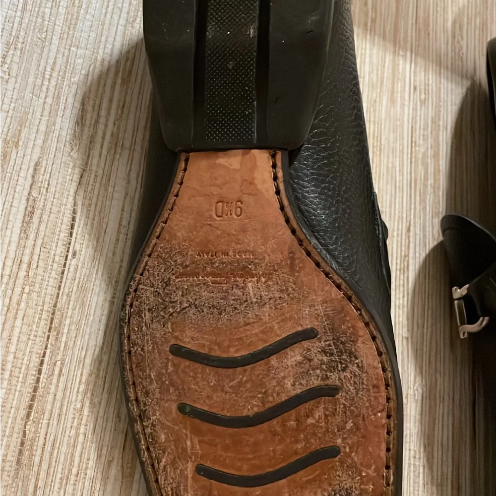 Salvatore Ferragamo Black Leather Bit Slip-On Loafers